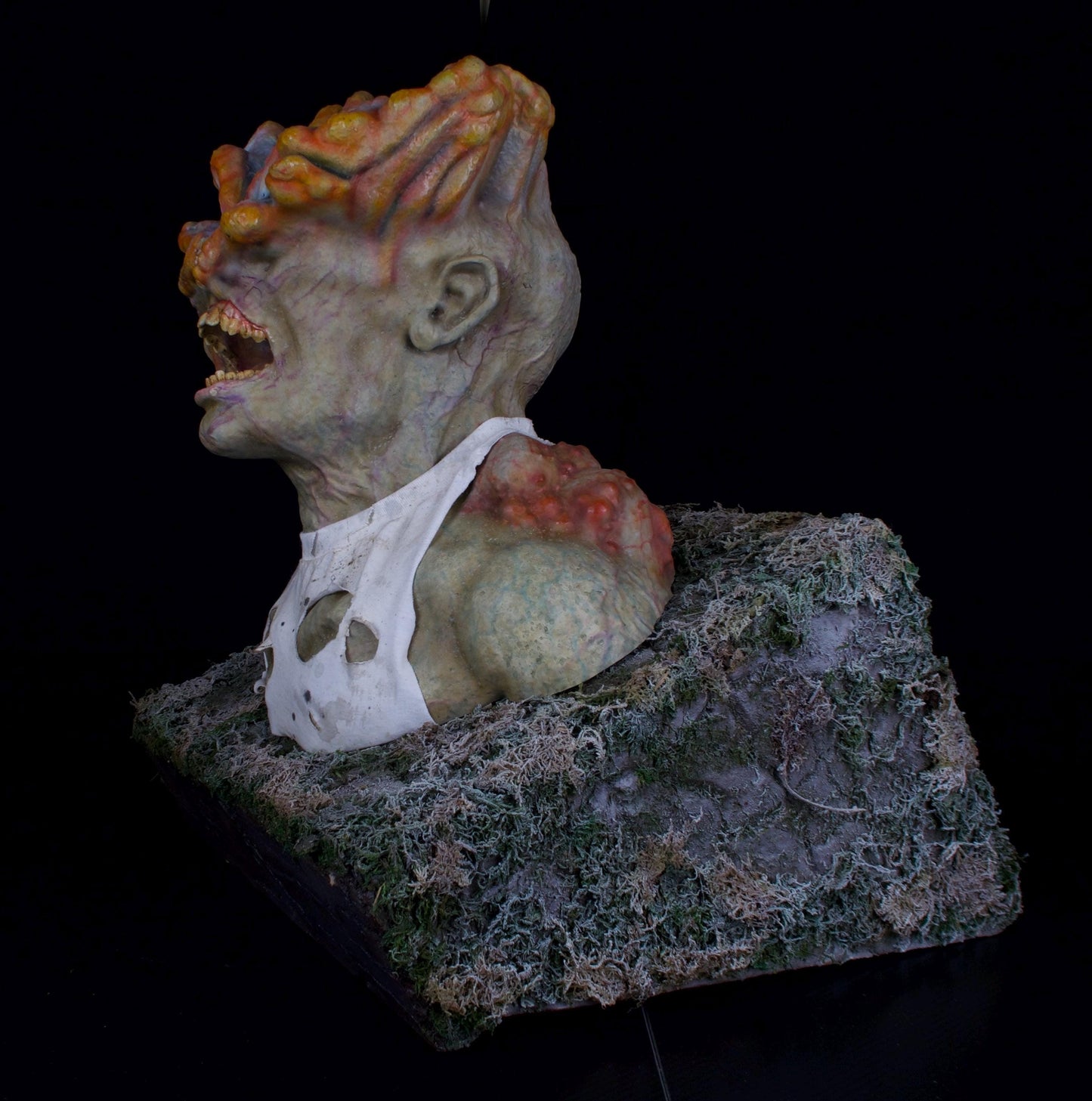 The Last Of Us Lifesize Clicker