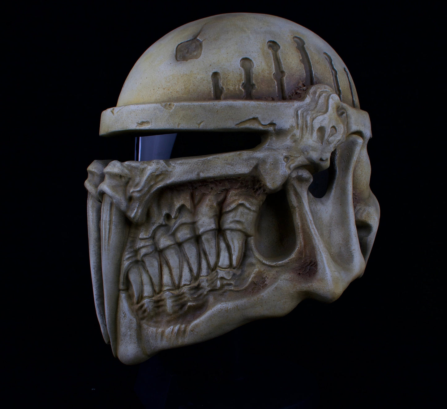 Star Wars Mandalorian Bone Helmet