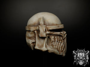 Bone Mandalorian Helmet – Collectible