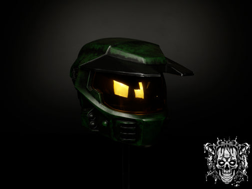 Master Chief Helmet – Halo: Combat Evolved Collectible