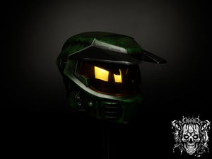 Master Chief Helmet – Halo: Combat Evolved Collectible