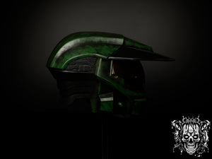 Master Chief Helmet – Halo: Combat Evolved Collectible