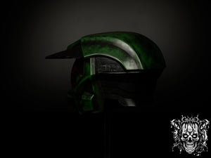 Master Chief Helmet – Halo: Combat Evolved Collectible
