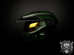 Master Chief Helmet – Halo: Combat Evolved Collectible