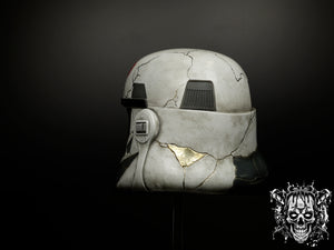 Captain Enoch Helmet – Star Wars Collectible