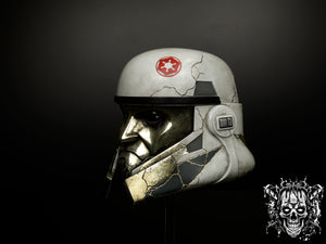 Captain Enoch Helmet – Star Wars Collectible