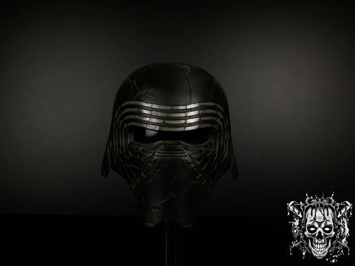 Kylo Ren Reforged Helmet – Collectible