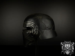 Kylo Ren Reforged Helmet – Collectible