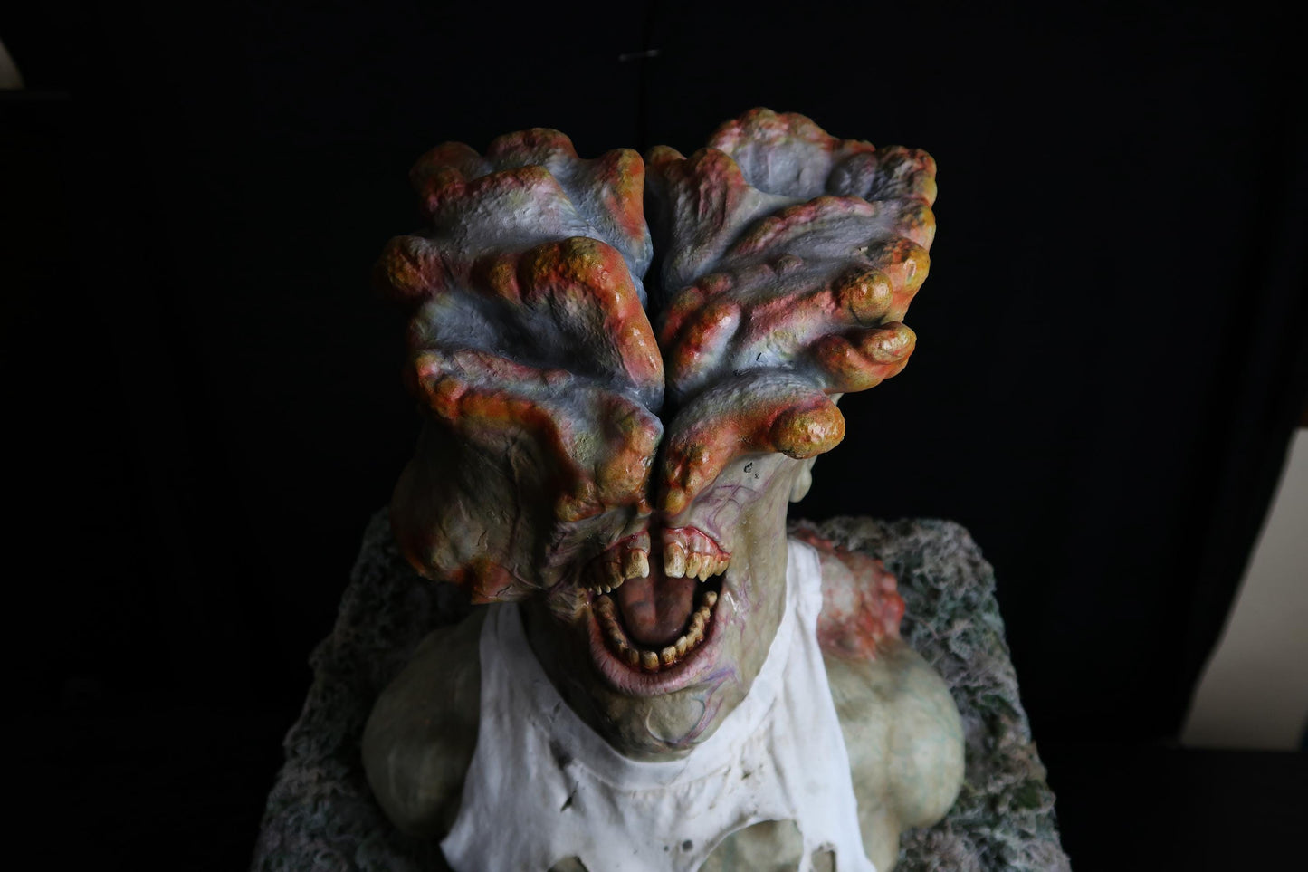 The Last Of Us Lifesize Clicker